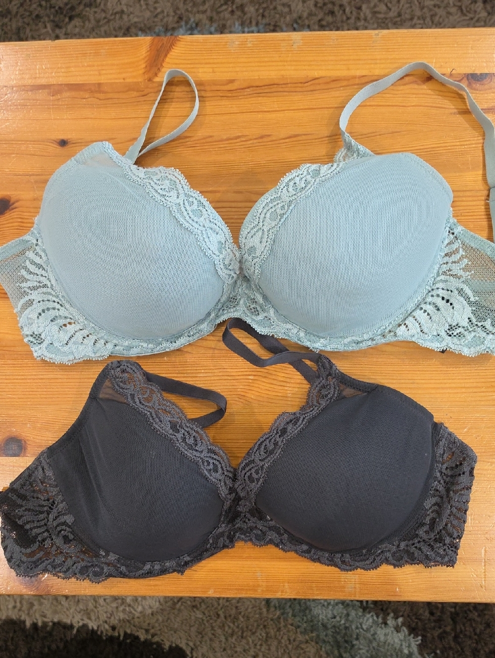 Natori Feathers Full Figure Plunge Bras Set Of 2 32DDD